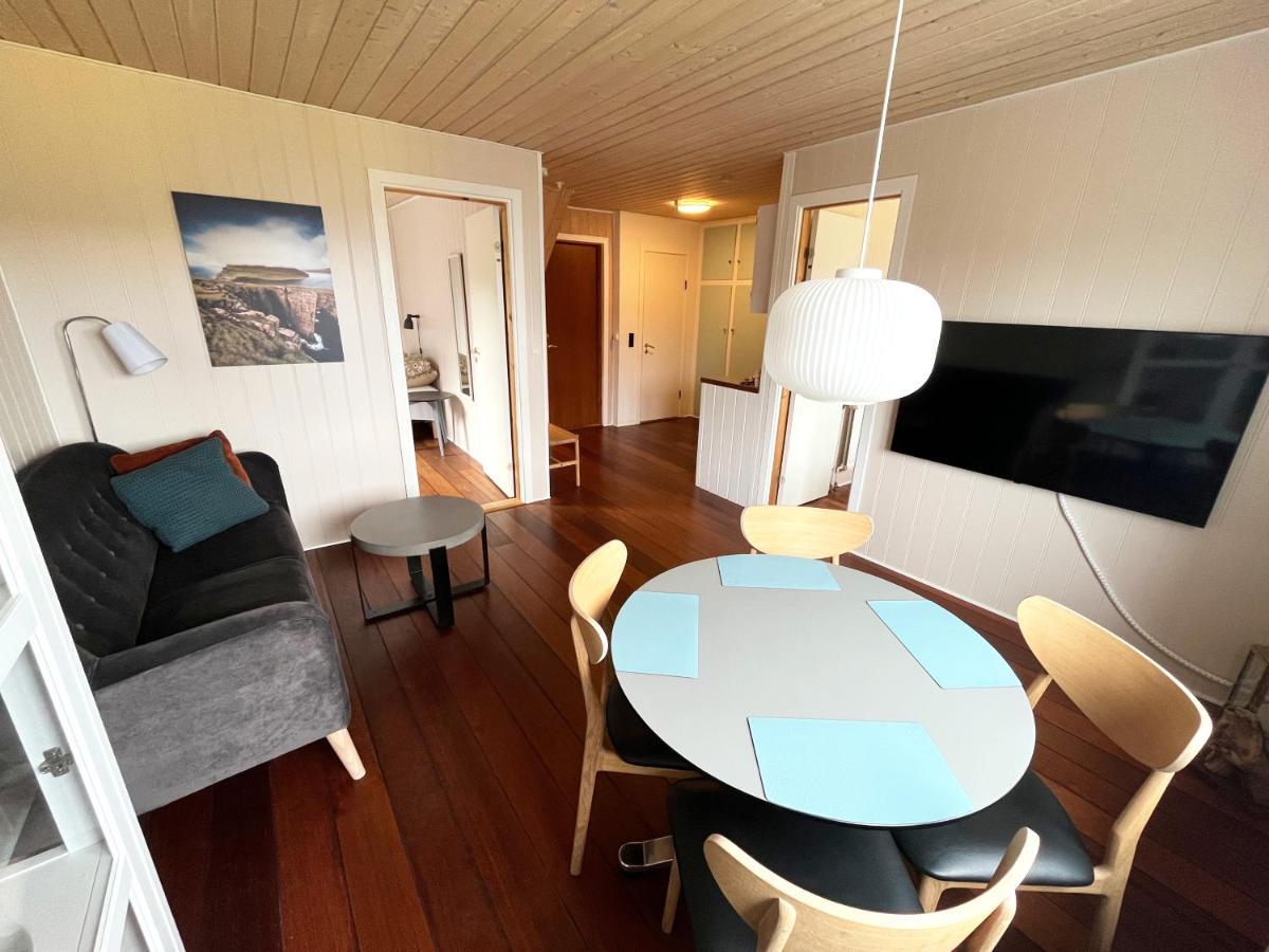 Modern Apartment Near Beach, Marina & City Centre توئِسهون المظهر الخارجي الصورة